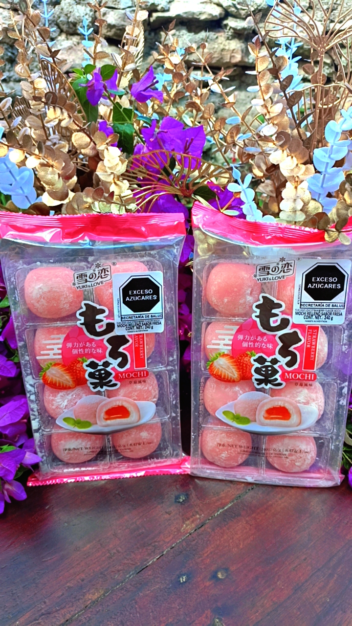 Mochis grandes de fresa